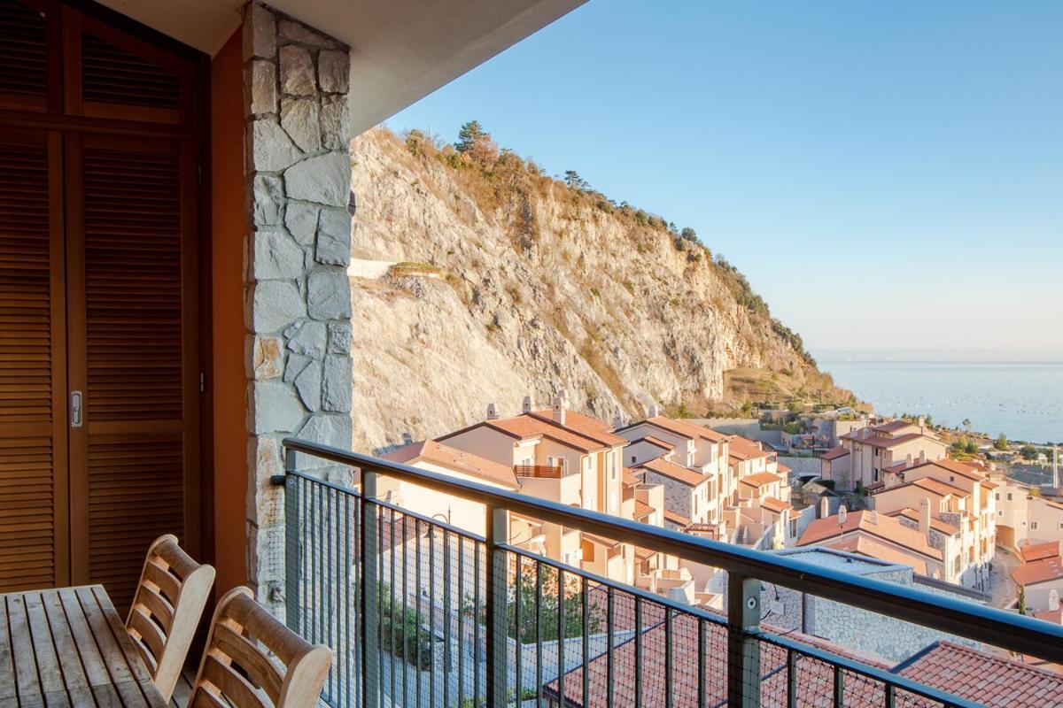 Portopiccolo Avolare Apartments In Borgo - Beach Included Sistiana Phòng bức ảnh