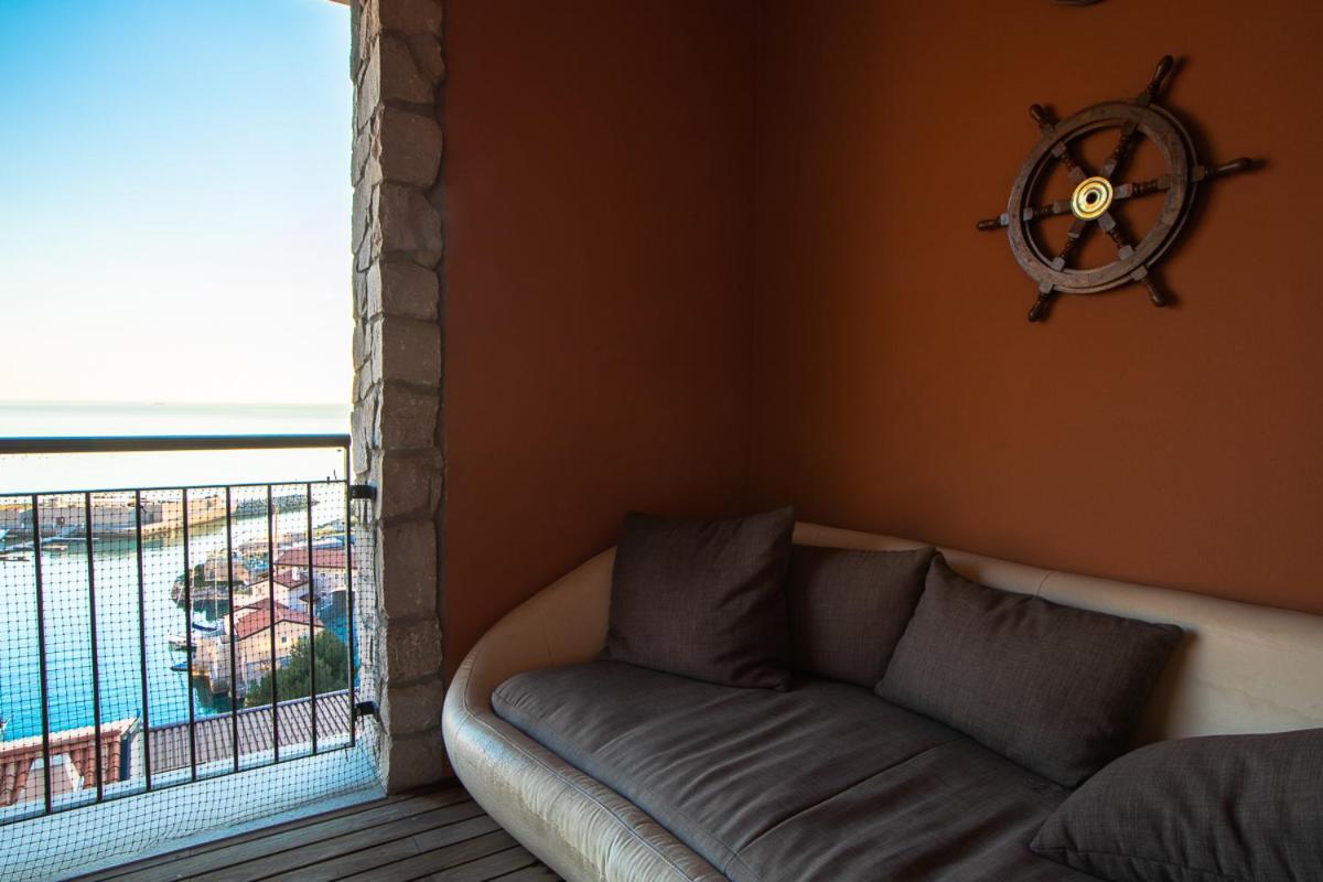 Portopiccolo Avolare Apartments In Borgo - Beach Included Sistiana Phòng bức ảnh
